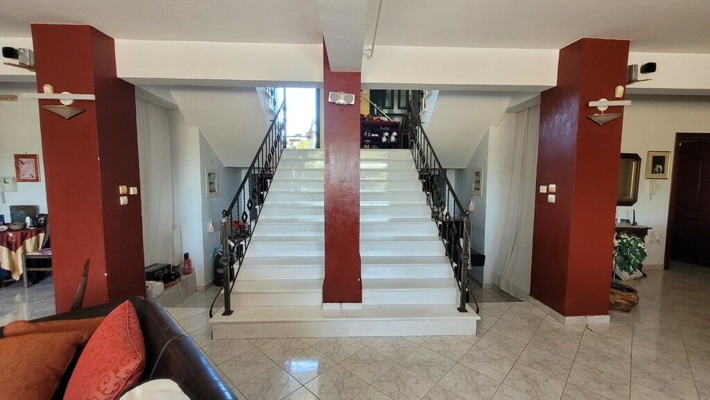10-bedroom Detached House In Epanomi, Greece (480 M²)
