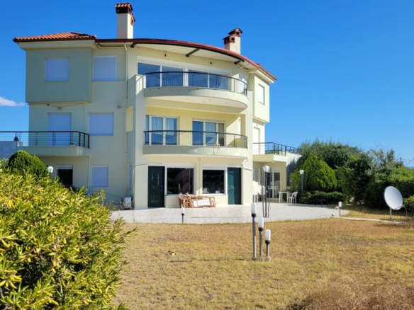 10-bedroom Detached House In Epanomi, Greece (480 M²)