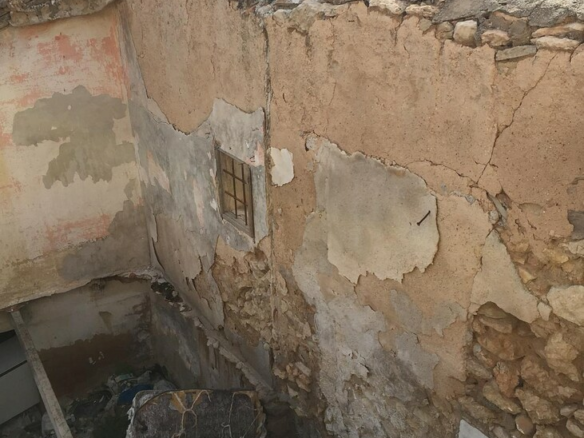 Land In Onil, Spain