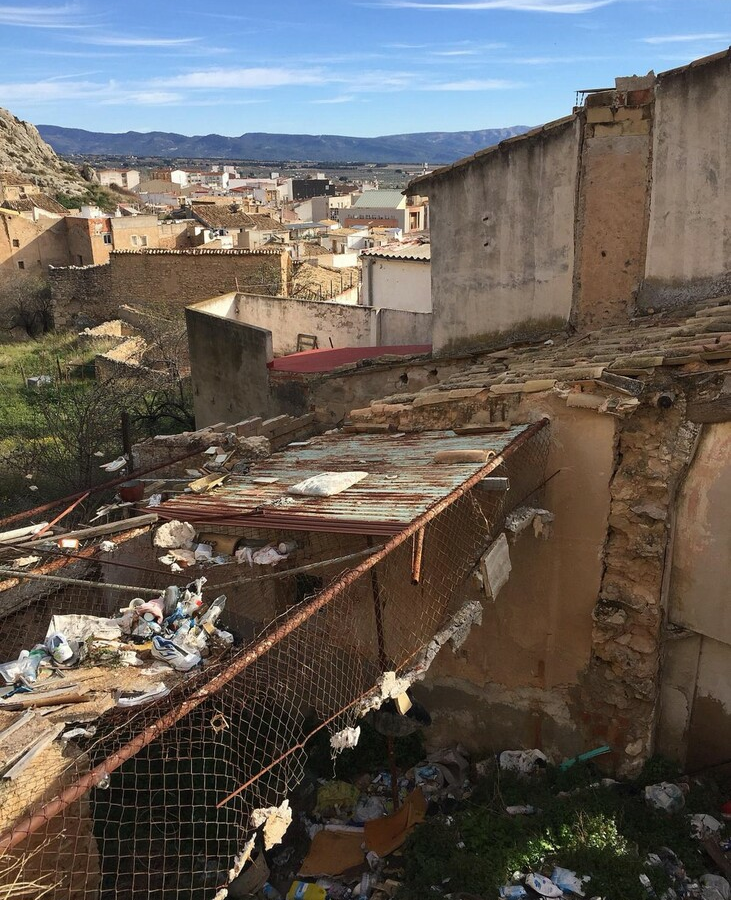 Land In Onil, Spain