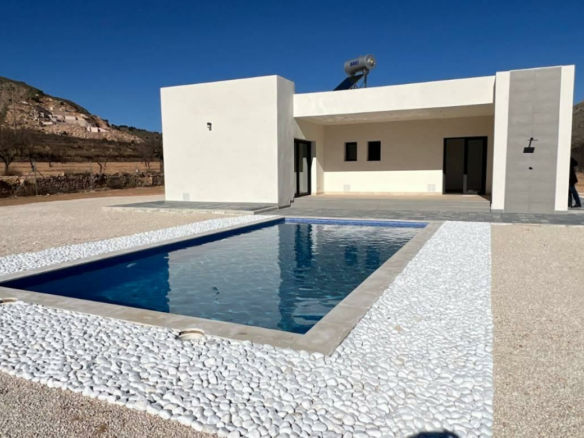 3-bedroom Villa In Hondón De Las Nieves, Spain (168 M²)