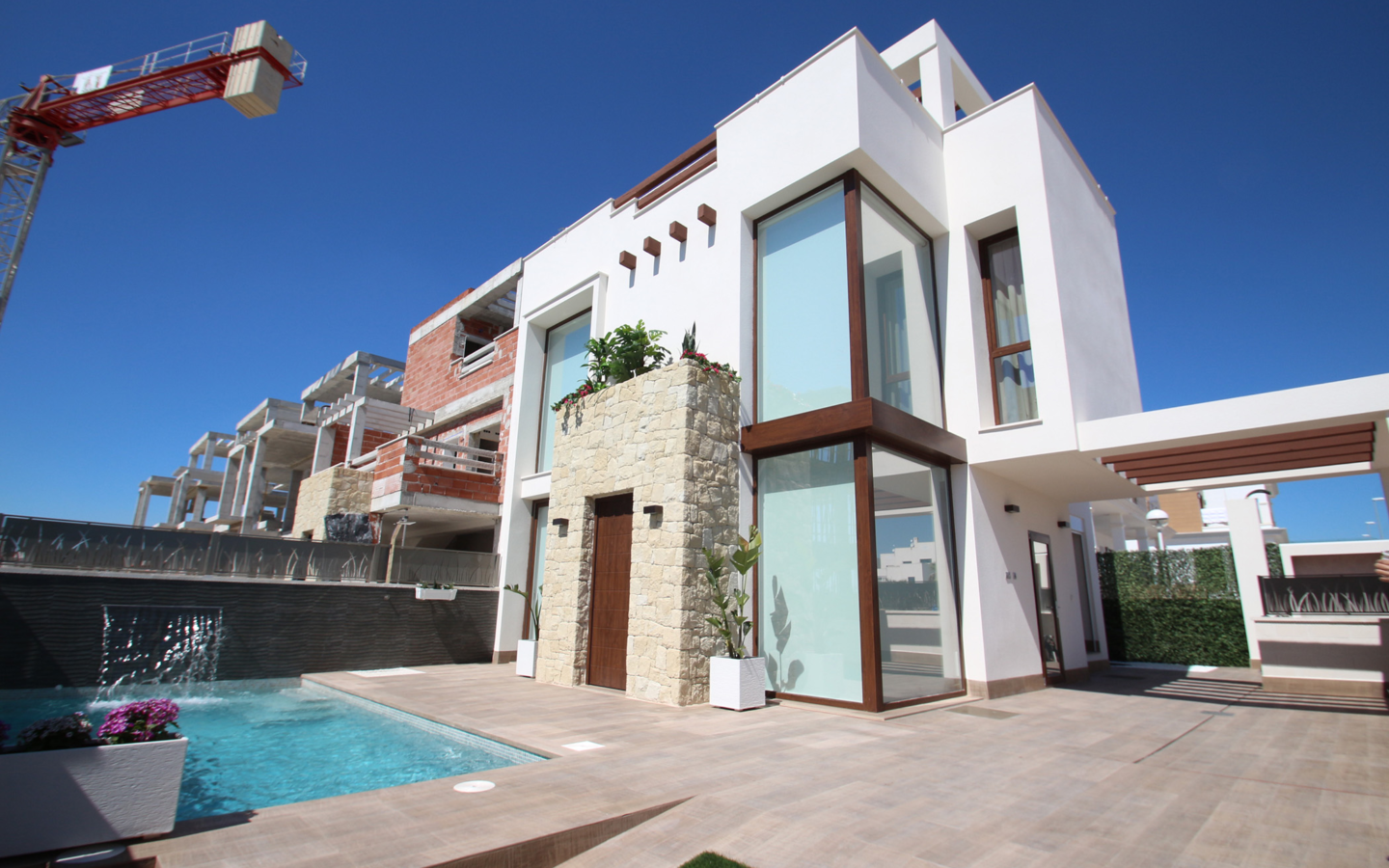 3-bedroom Villa In Villajoyosa, Spain (103 M²)