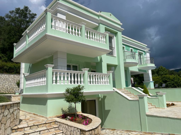 4-bedroom Villa In Corfu, Greece (300 M²)