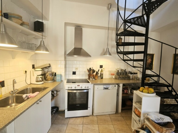 1-bedroom Maisonette In Chersonisos, Greece (89 M²)