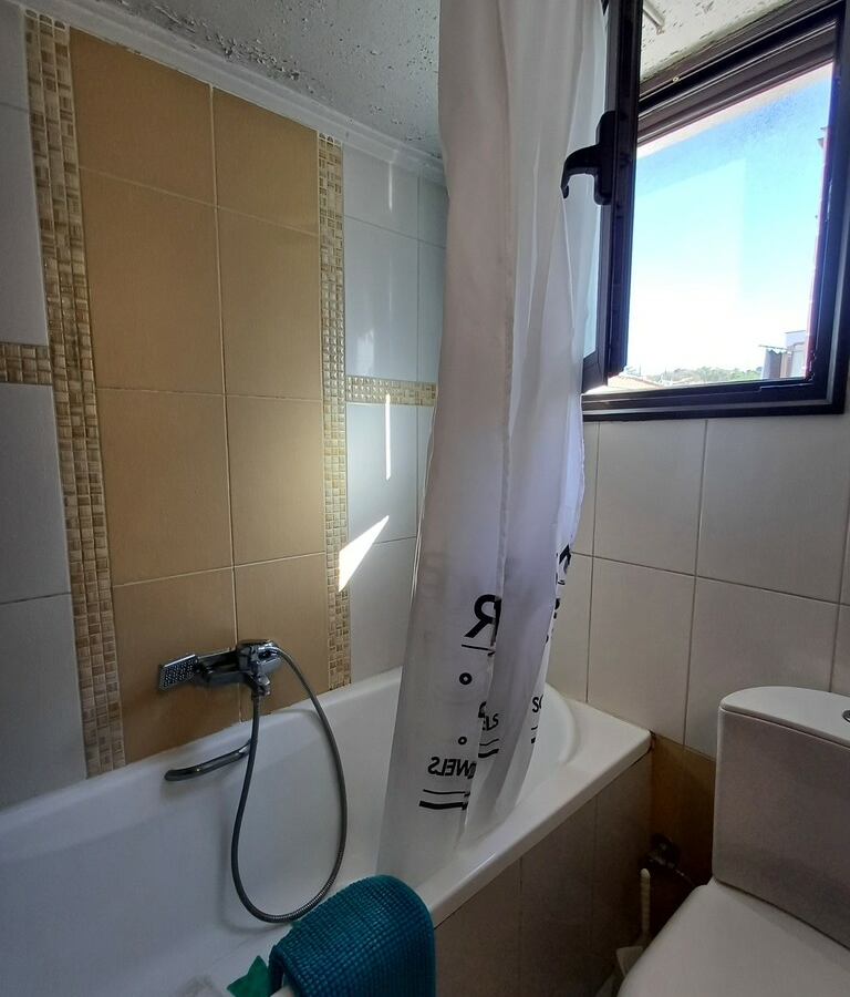 4-bedroom Maisonette In Thermi, Greece (118 M²)