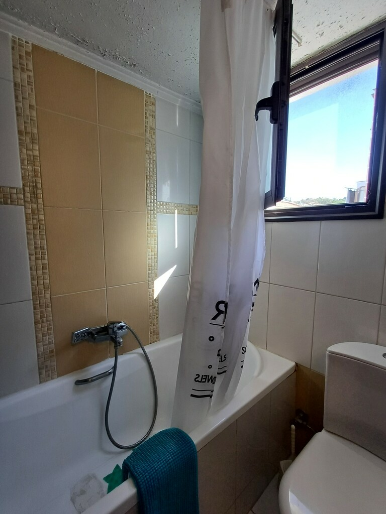 4-bedroom Maisonette In Thermi, Greece (118 M²)