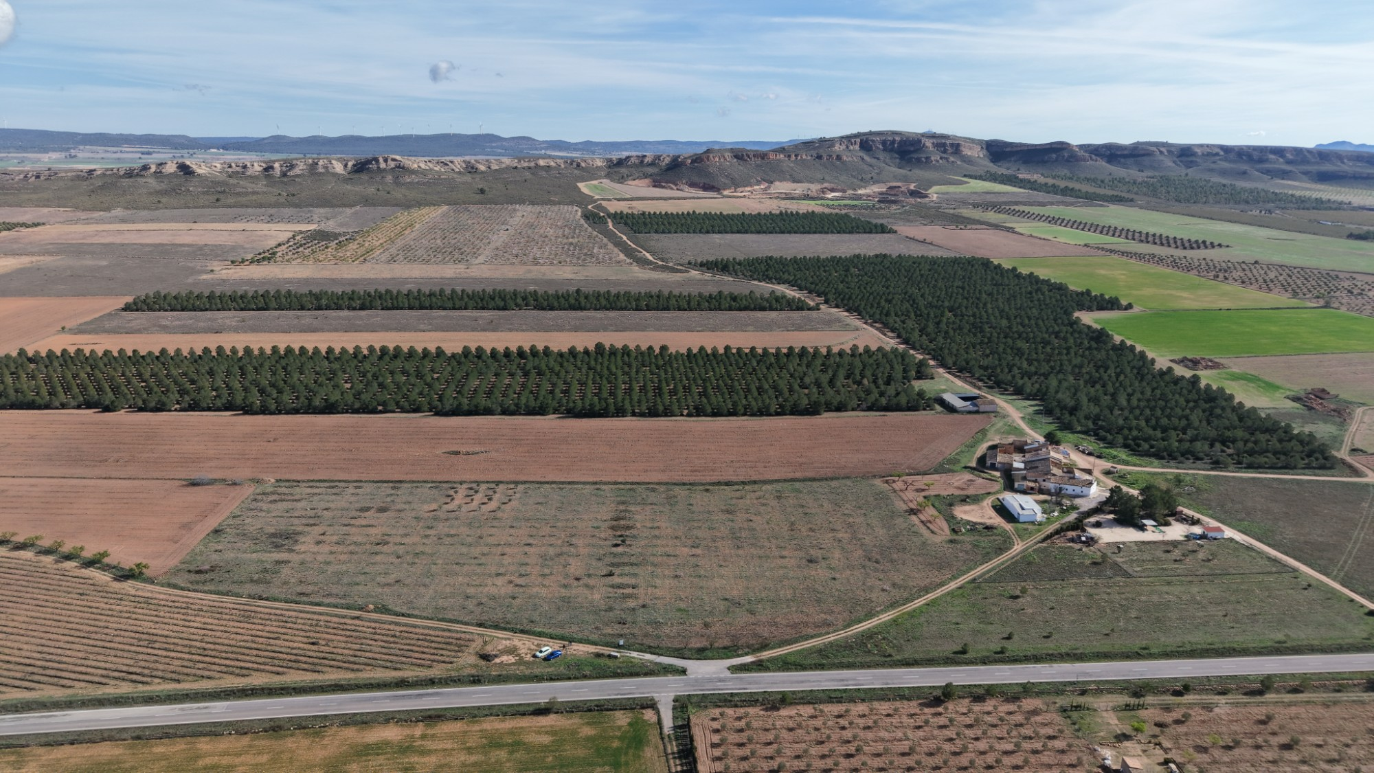 Land In Yecla, Spain (29.940 M² Plot)