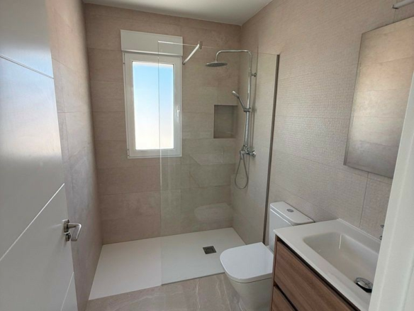 3-bedroom Detached Villa In Pinoso, Spain (150 M²)