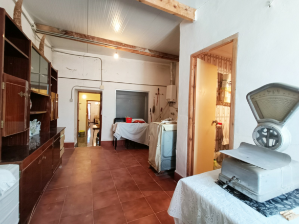 4-bedroom Townhouse In Hondón De Los Frailes, Spain (151 M²)