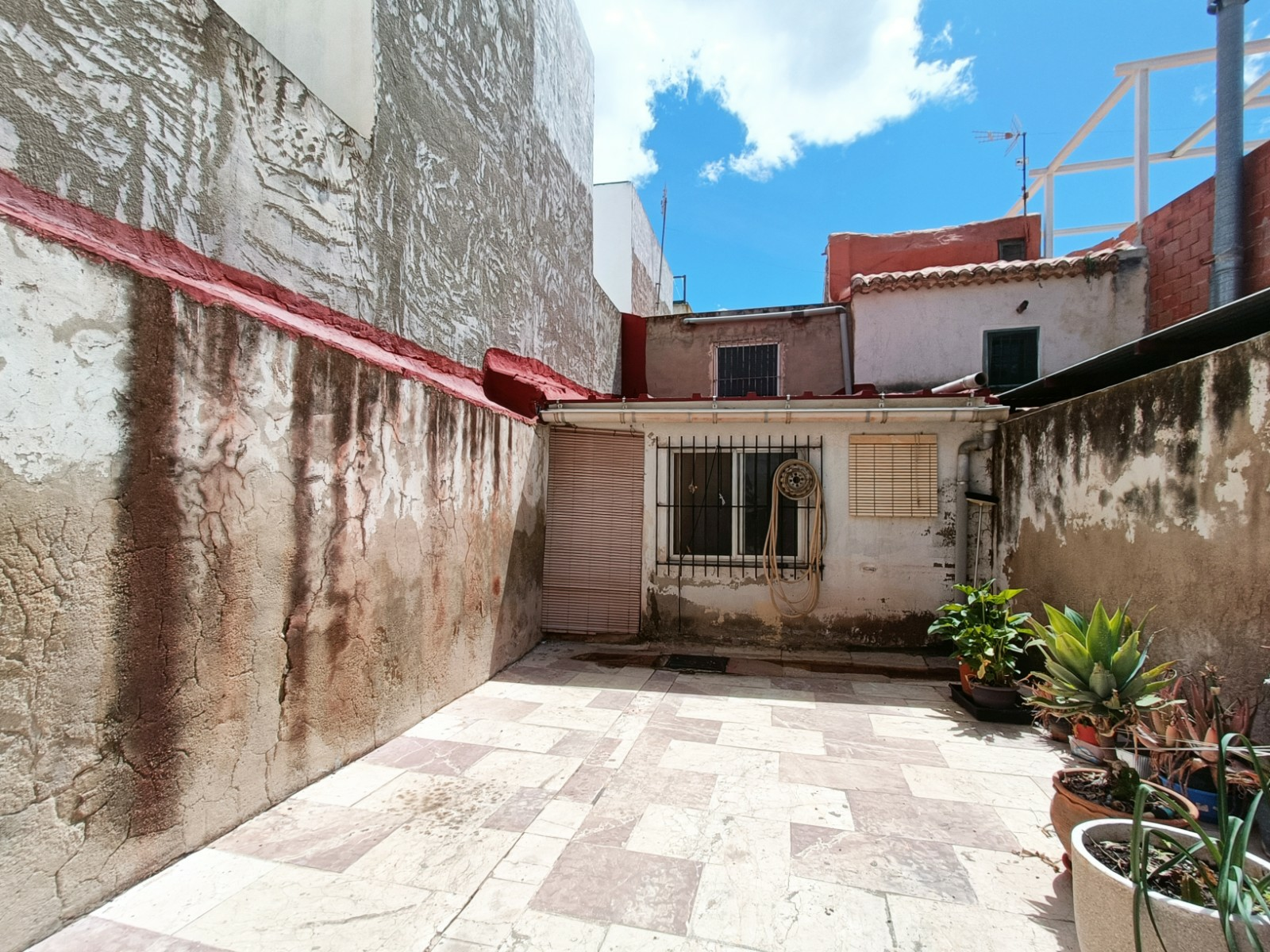 4-bedroom Townhouse In Hondón De Los Frailes, Spain (151 M²)
