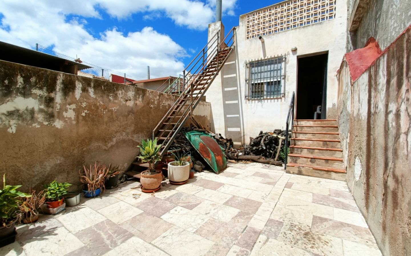 4-bedroom Townhouse In Hondón De Los Frailes, Spain (151 M²)
