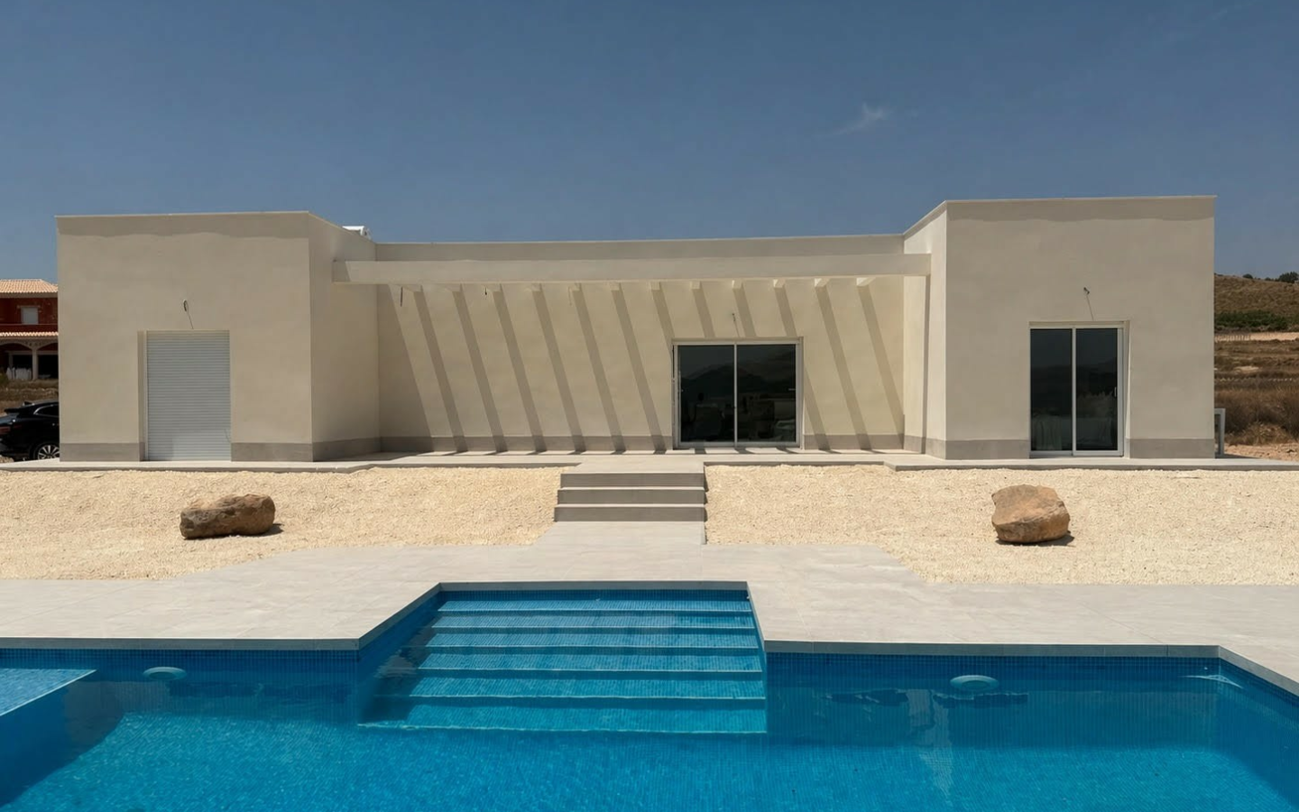 3-bedroom Detached Villa In Pinoso, Spain (150 M²)