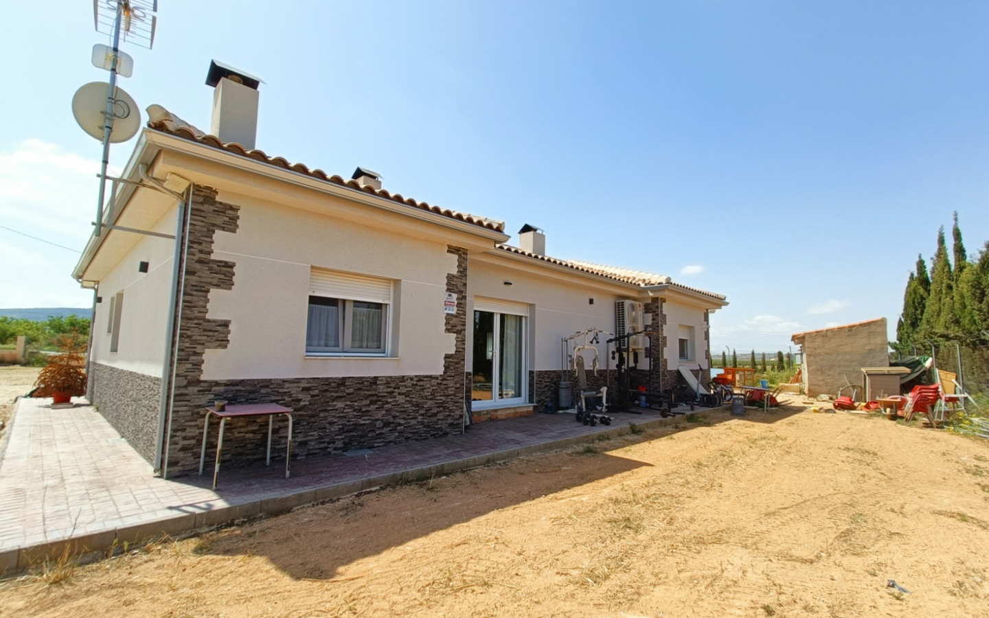 4-bedroom Detached Villa In Pinoso, Spain (160 M²)