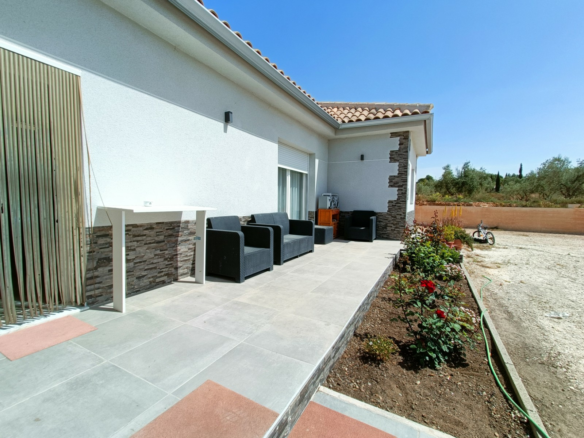 4-bedroom Detached Villa In Pinoso, Spain (160 M²)