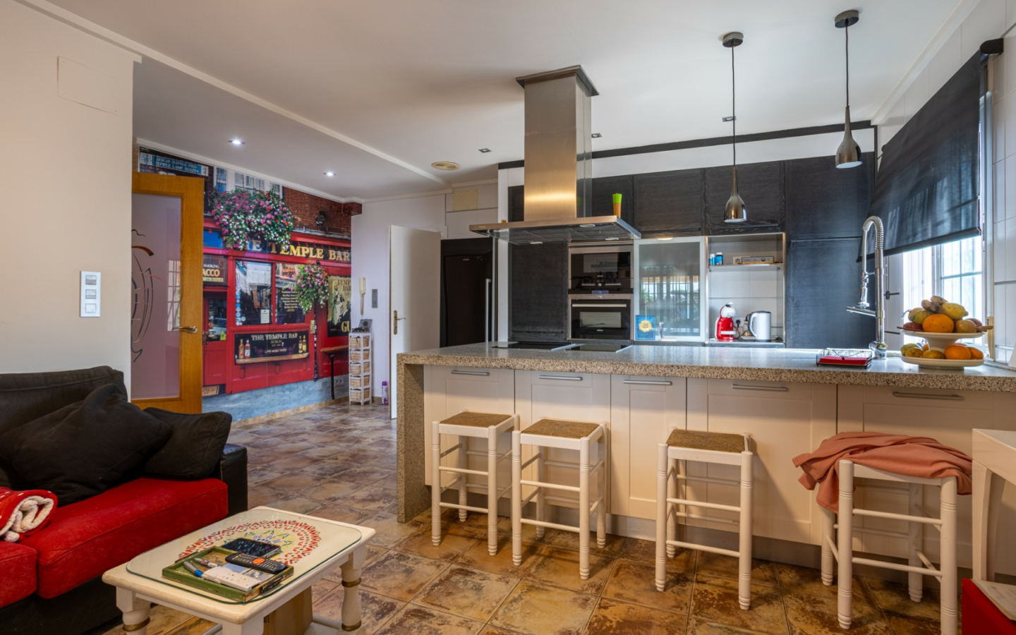 5-bedroom Detached Villa In Elche, Spain (199 M²)