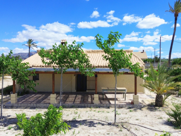 3-bedroom Detached Villa In Abanilla, Spain (100 M²)