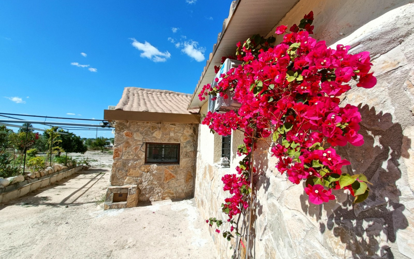 3-bedroom Detached Villa In Abanilla, Spain (100 M²)