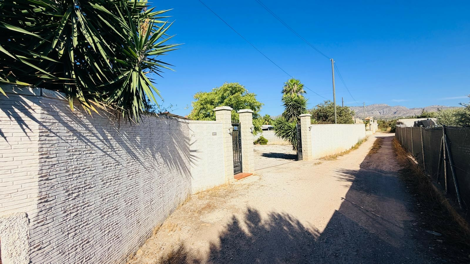 4-bedroom Detached Villa In Crevillente, Spain (267 M²)