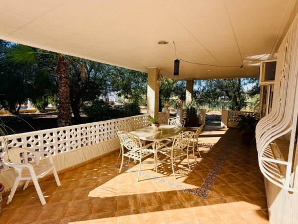 4-bedroom Detached Villa In Crevillente, Spain (267 M²)