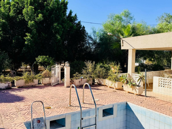 4-bedroom Detached Villa In Crevillente, Spain (267 M²)