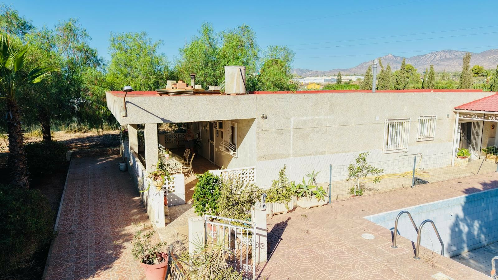 4-bedroom Detached Villa In Crevillente, Spain (267 M²)