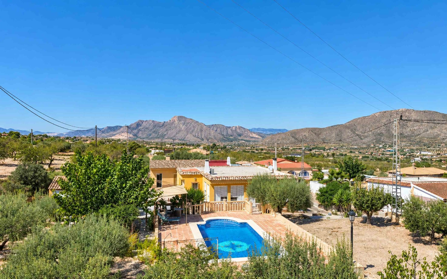 3-bedroom Detached Villa In Hondón De Los Frailes, Spain (154 M²)