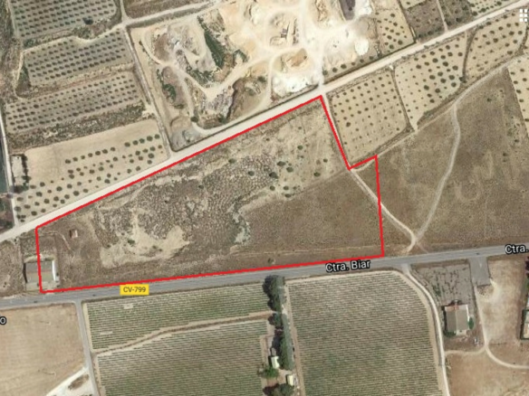 Land In Villena, Spain (30 M²)