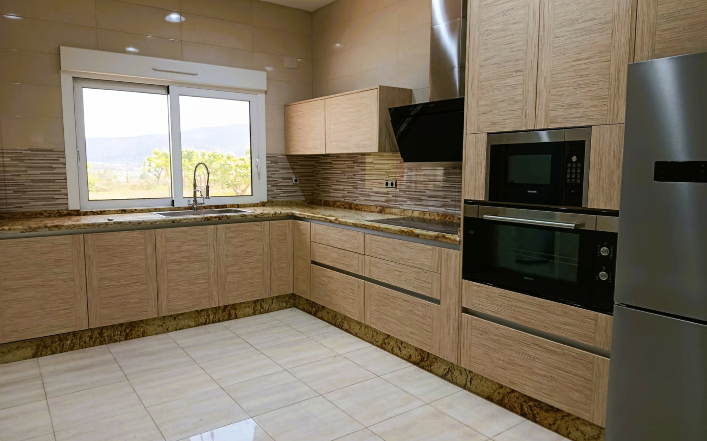 4-bedroom Detached Villa In Pinoso, Spain (209 M²)