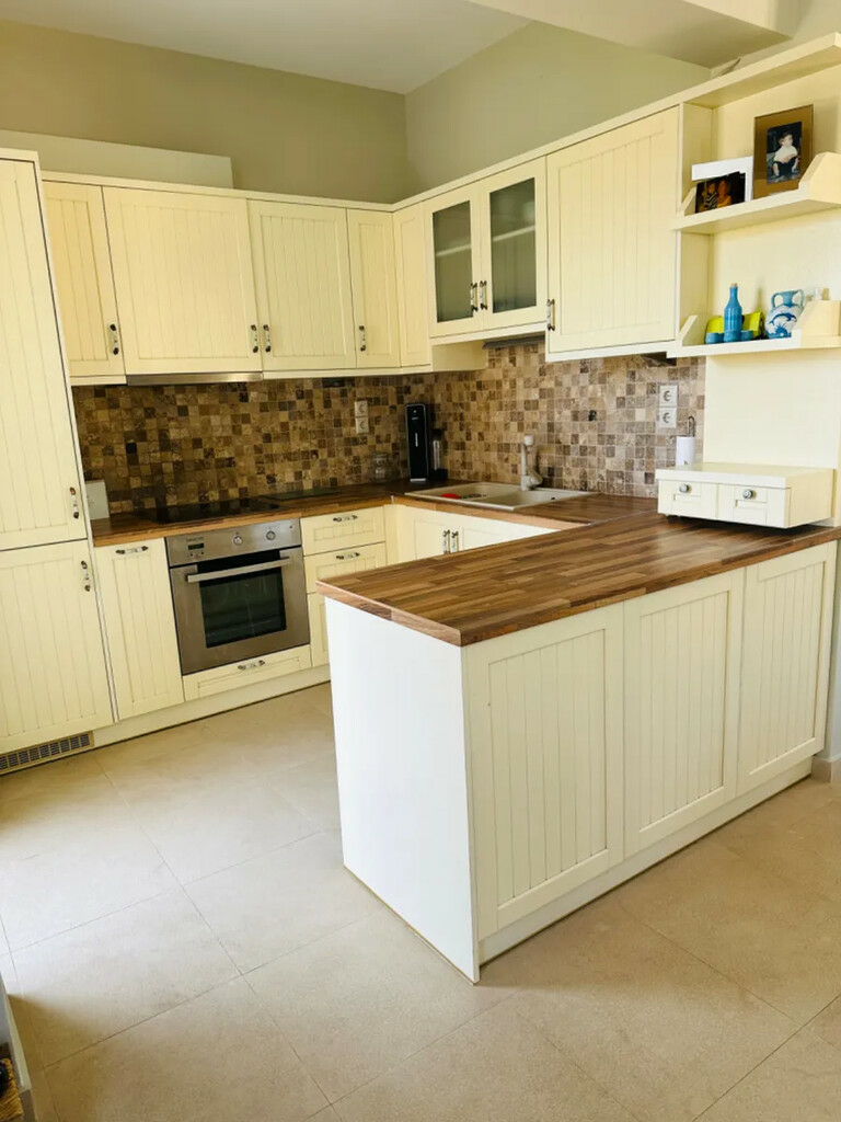 5-bedroom Detached House In Akrata, Greece (190 M²)