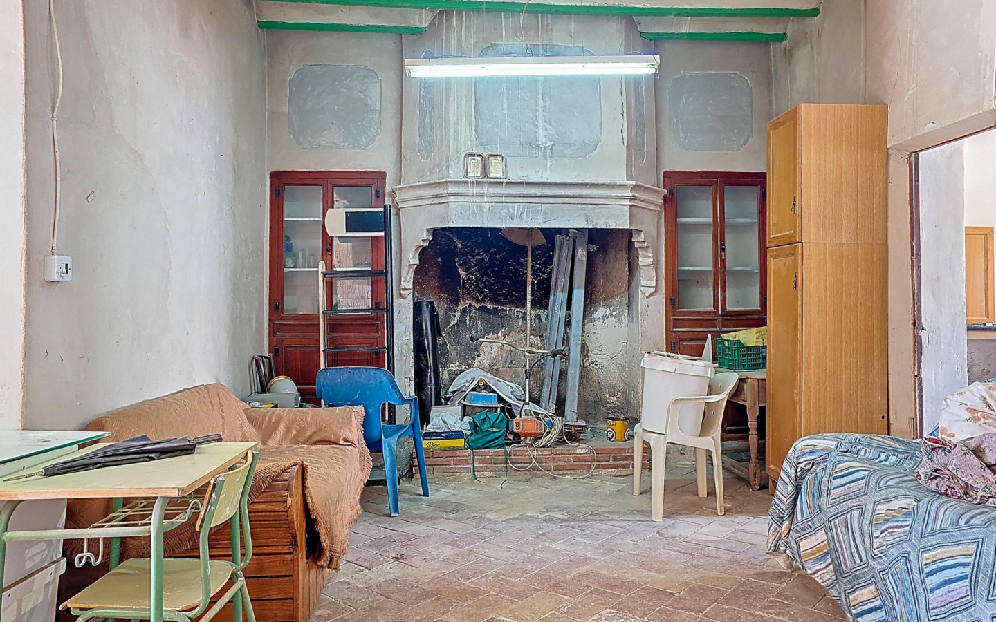 5-bedroom Country House In Pinoso, Spain (260 M²)