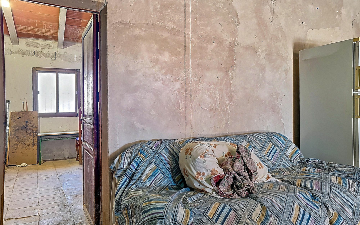 5-bedroom Country House In Pinoso, Spain (260 M²)