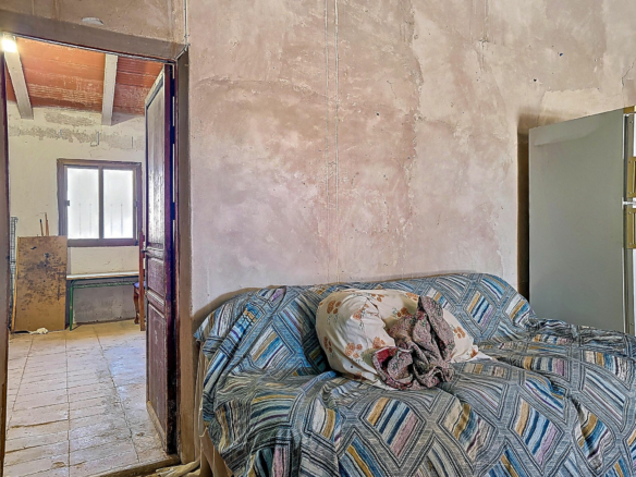 5-bedroom Country House In Pinoso, Spain (260 M²)