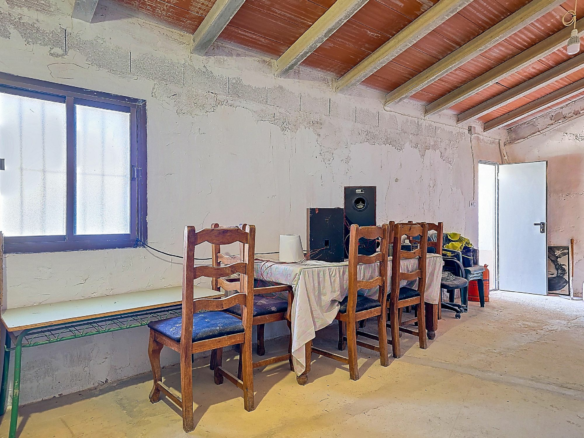 5-bedroom Country House In Pinoso, Spain (260 M²)