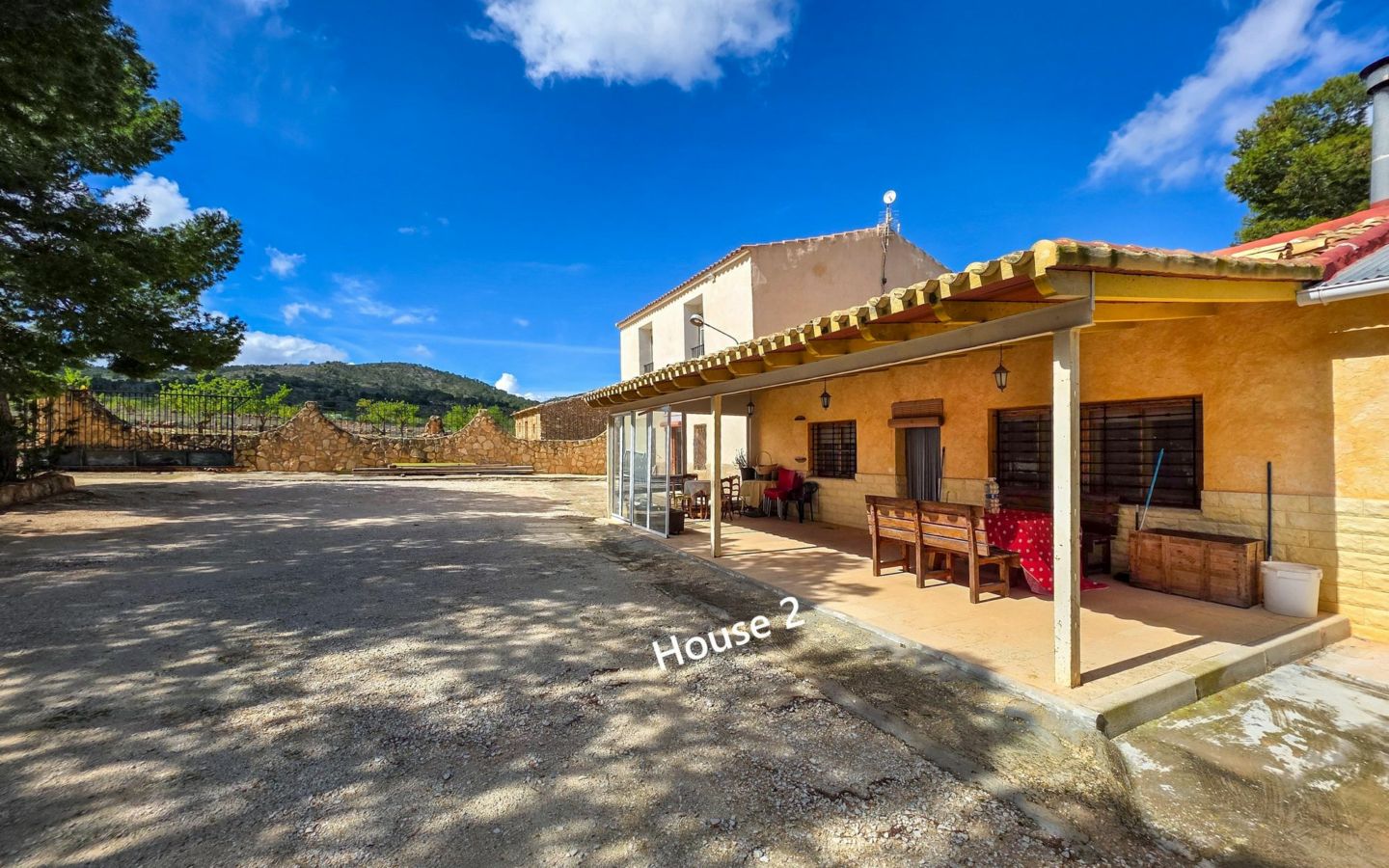 5-bedroom Country House In Pinoso, Spain (260 M²)