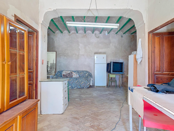 5-bedroom Country House In Pinoso, Spain (260 M²)