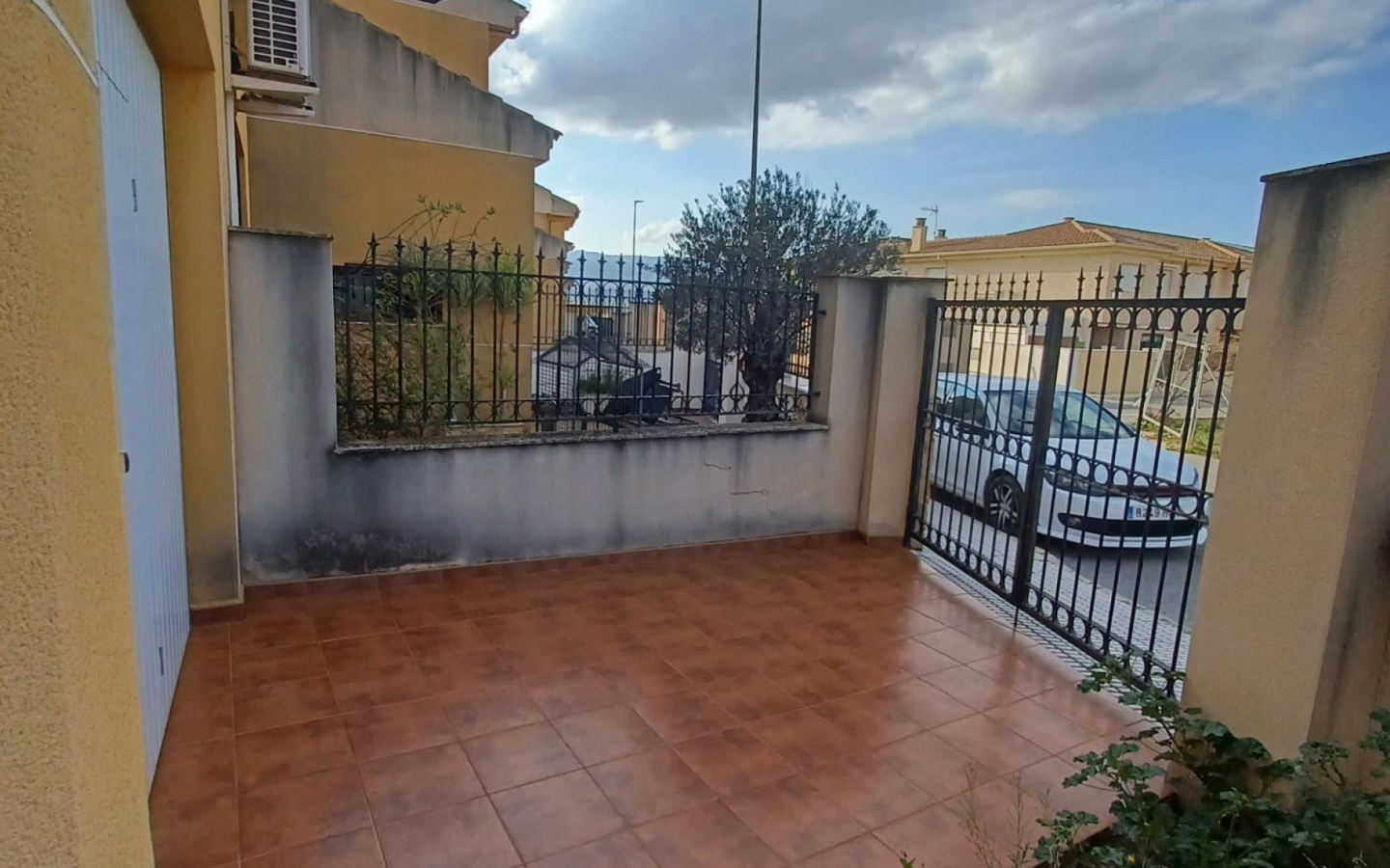 4-bedroom Townhouse In Pinoso, Spain (159 M²)