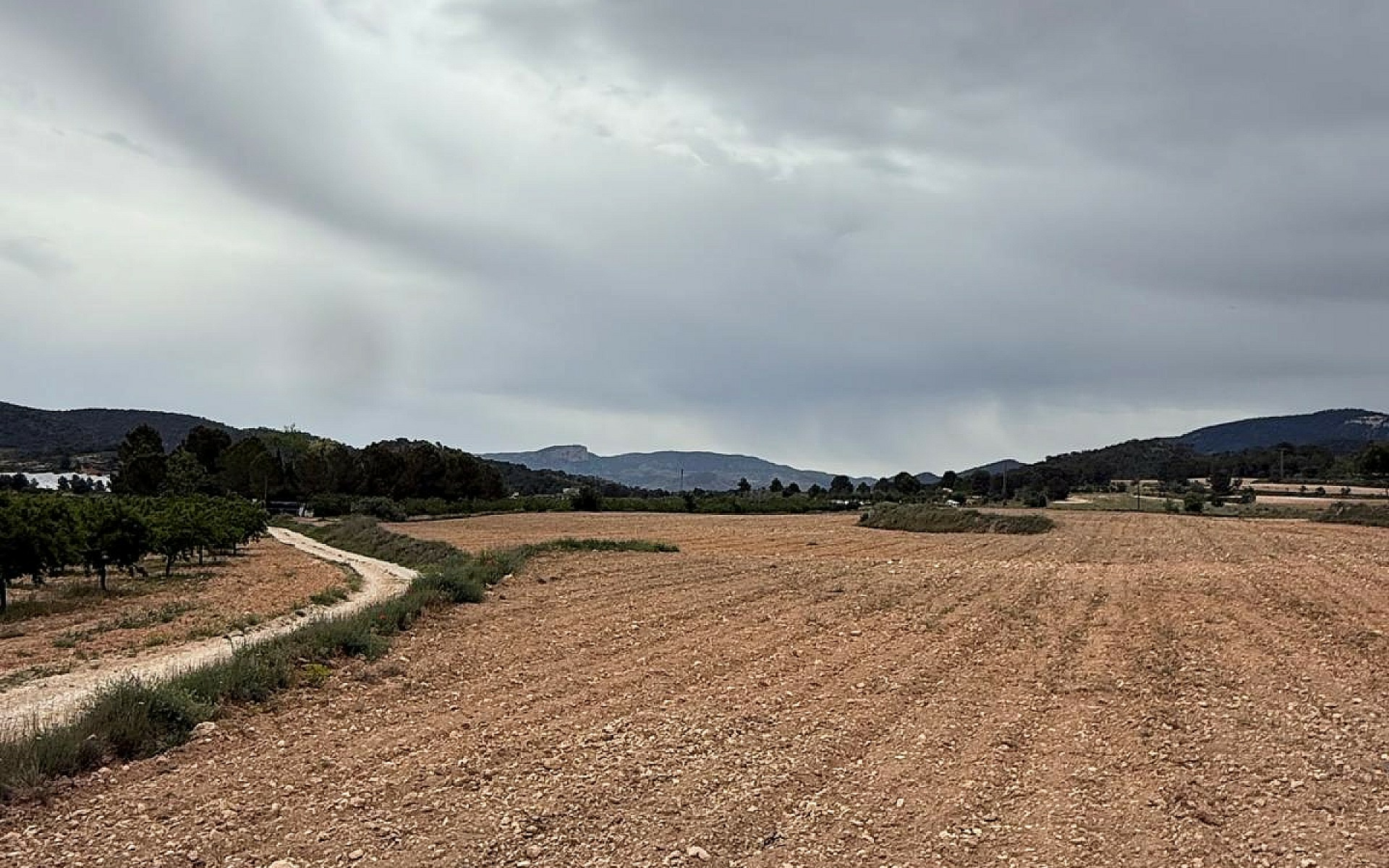 Land In Culebron, Spain (30.354 M² Plot)