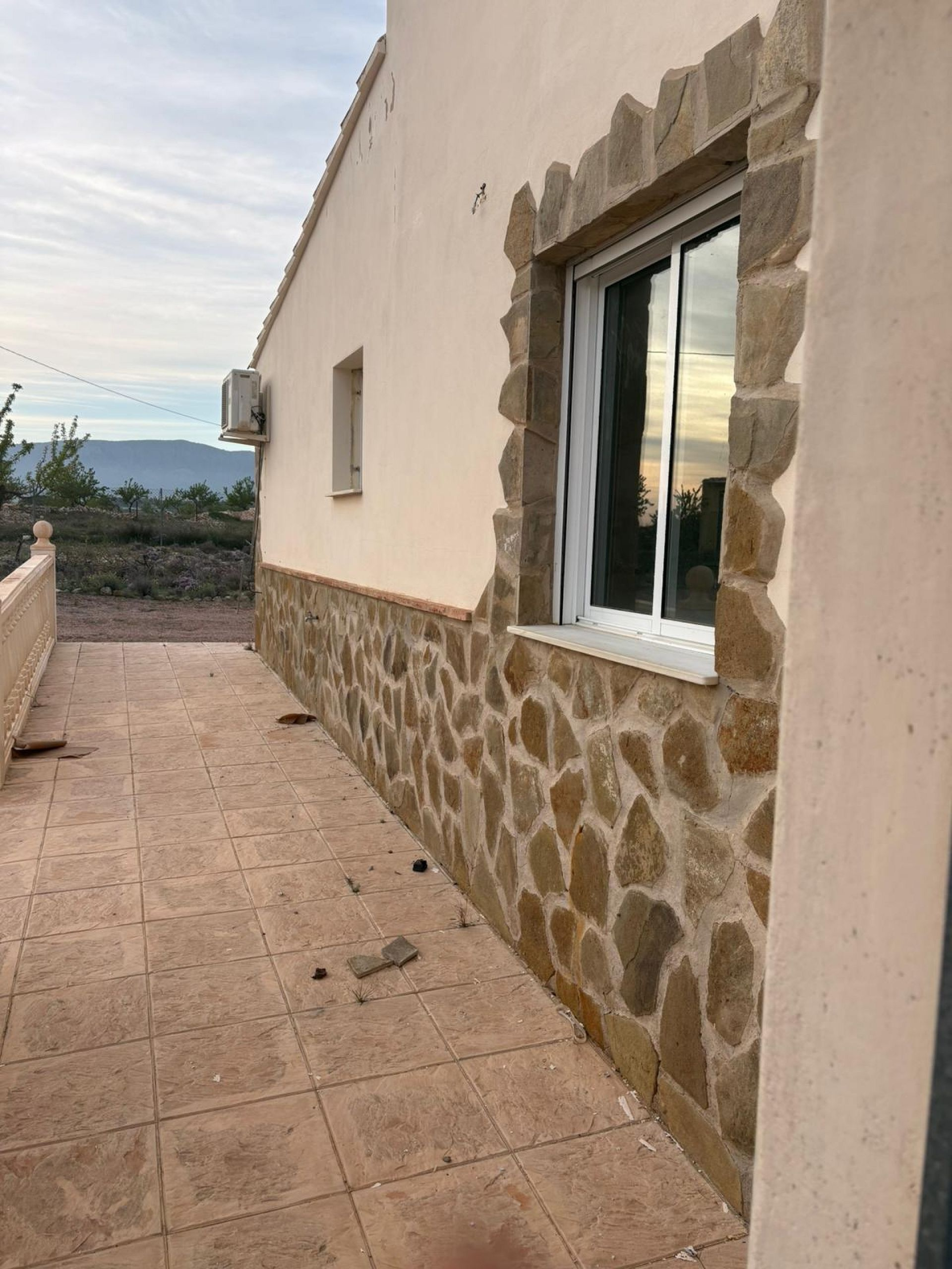 3-bedroom Detached Villa In Monovar, Spain (233 M²)