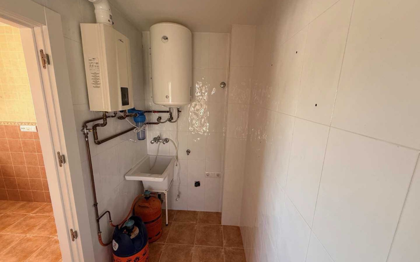 3-bedroom Detached Villa In Pinoso, Spain (115 M²)