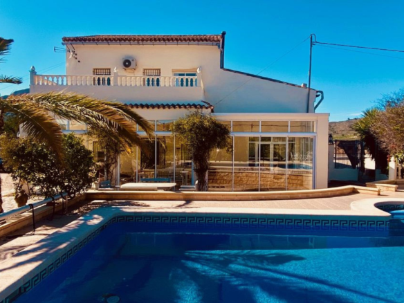 5-bedroom Country House In El Cantón, Spain (308 M²)