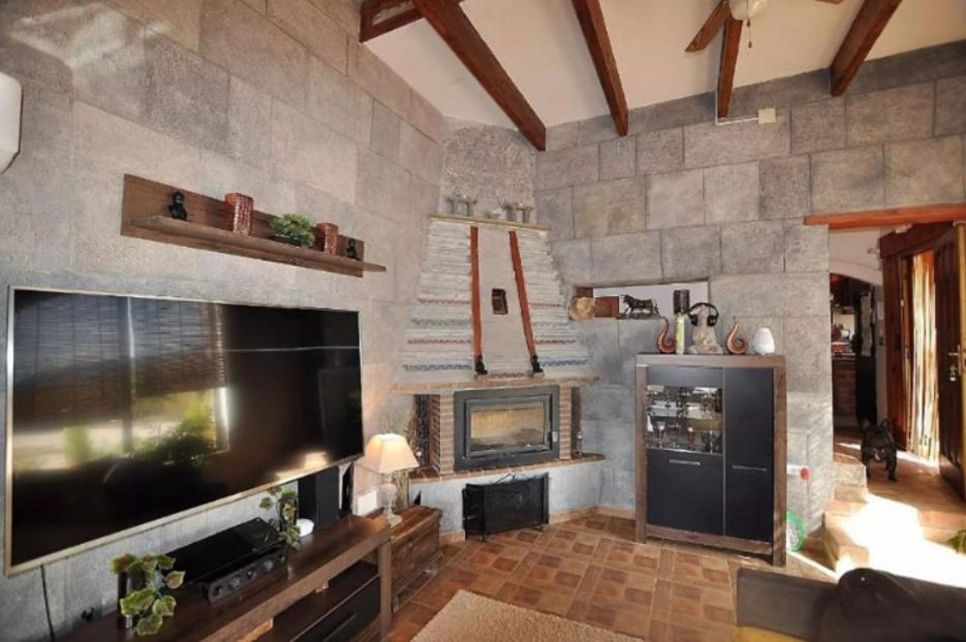 5-bedroom Detached Villa In Pinoso, Spain (300 M²)