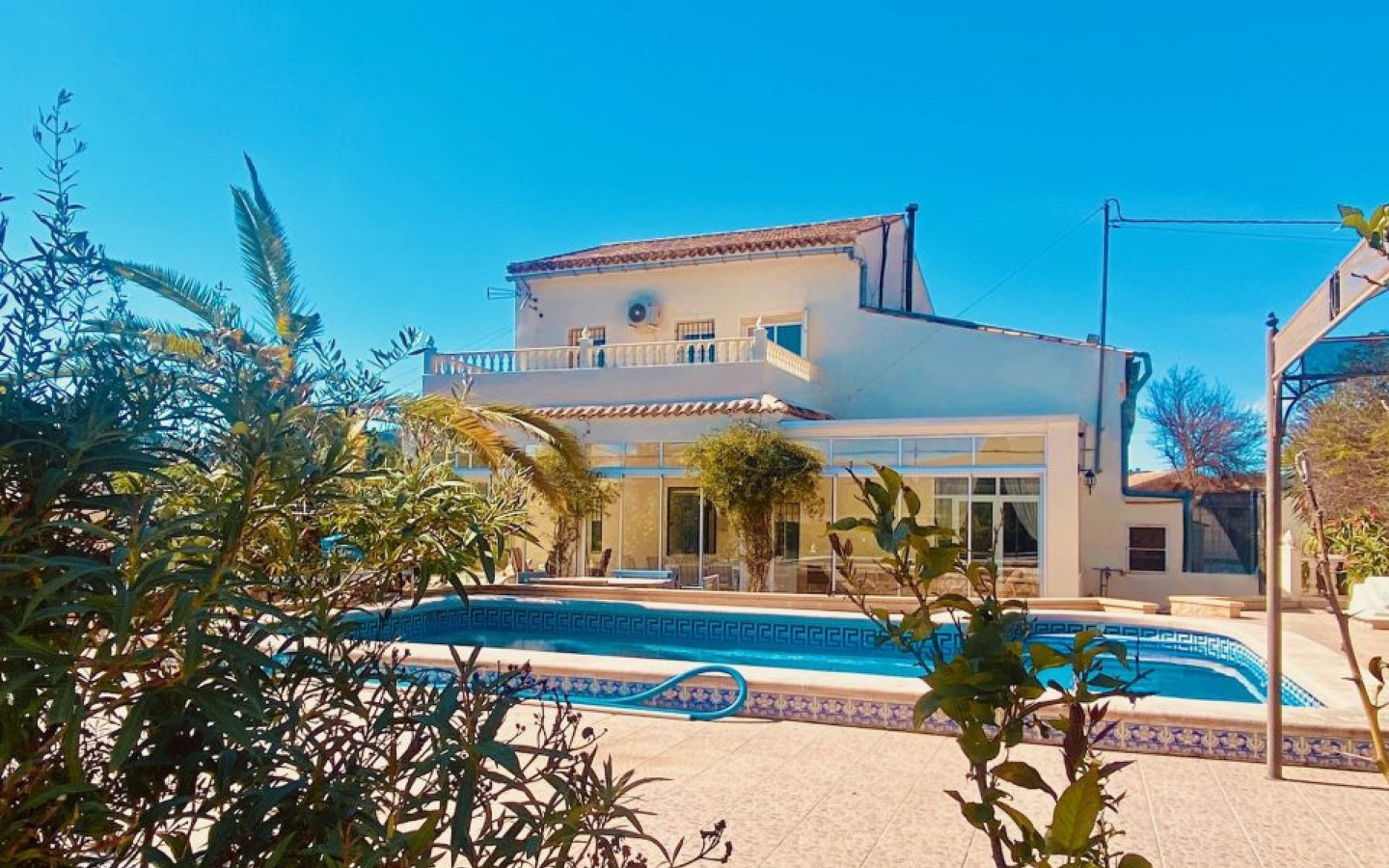 5-bedroom Country House In El Cantón, Spain (308 M²)