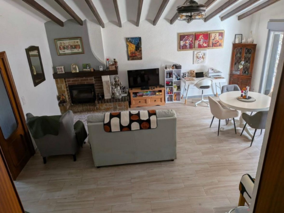 6-bedroom Detached Villa In Petrer, Spain (339 M²)
