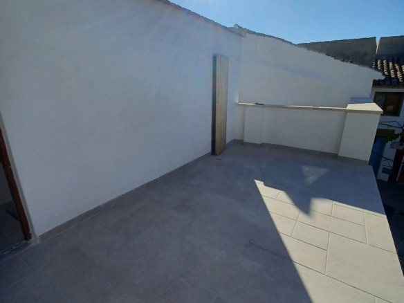 4-bedroom Country House In Pinoso, Spain