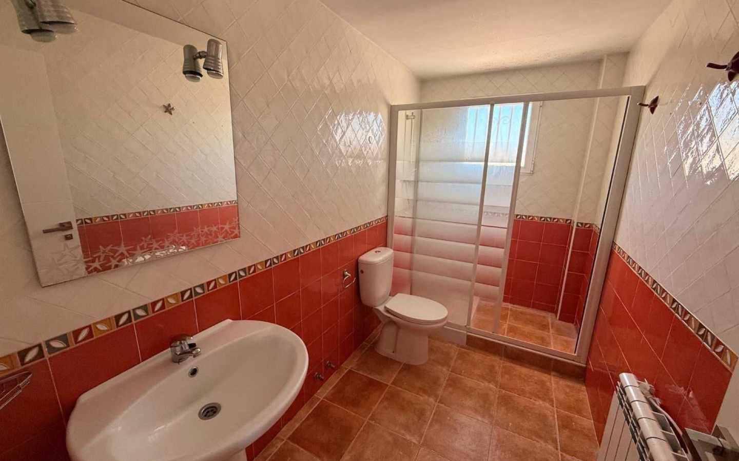 3-bedroom Detached Villa In Pinoso, Spain (115 M²)