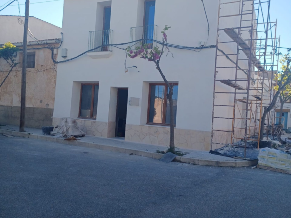 4-bedroom Country House In Pinoso, Spain