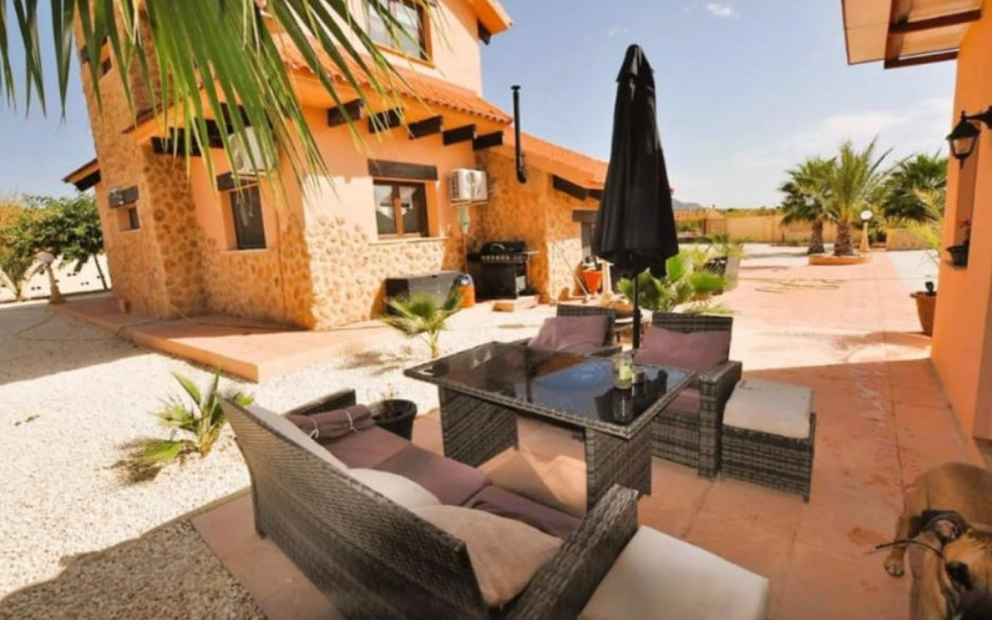 5-bedroom Detached Villa In Pinoso, Spain (300 M²)