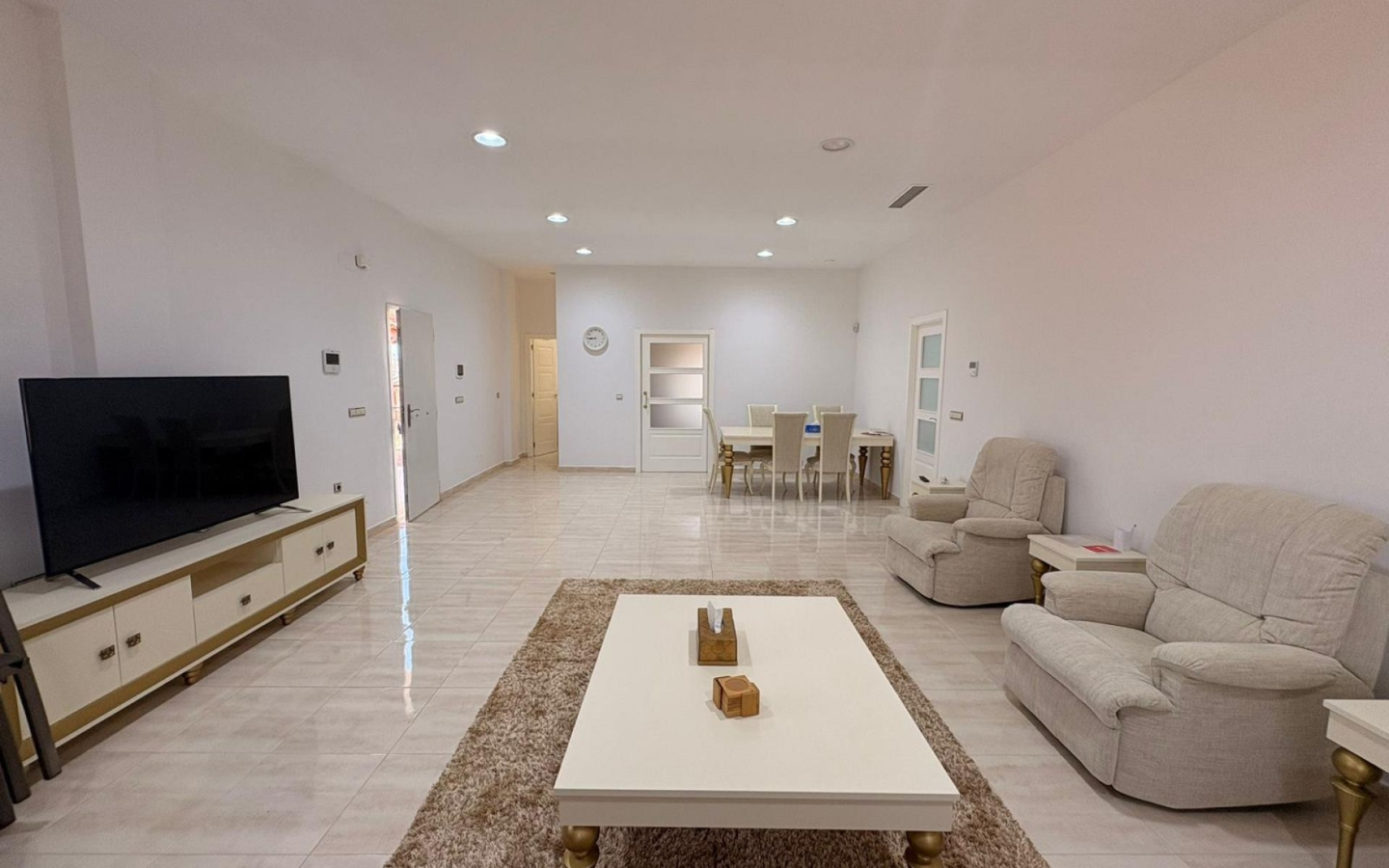 4-bedroom Detached Villa In Pinoso, Spain (209 M²)