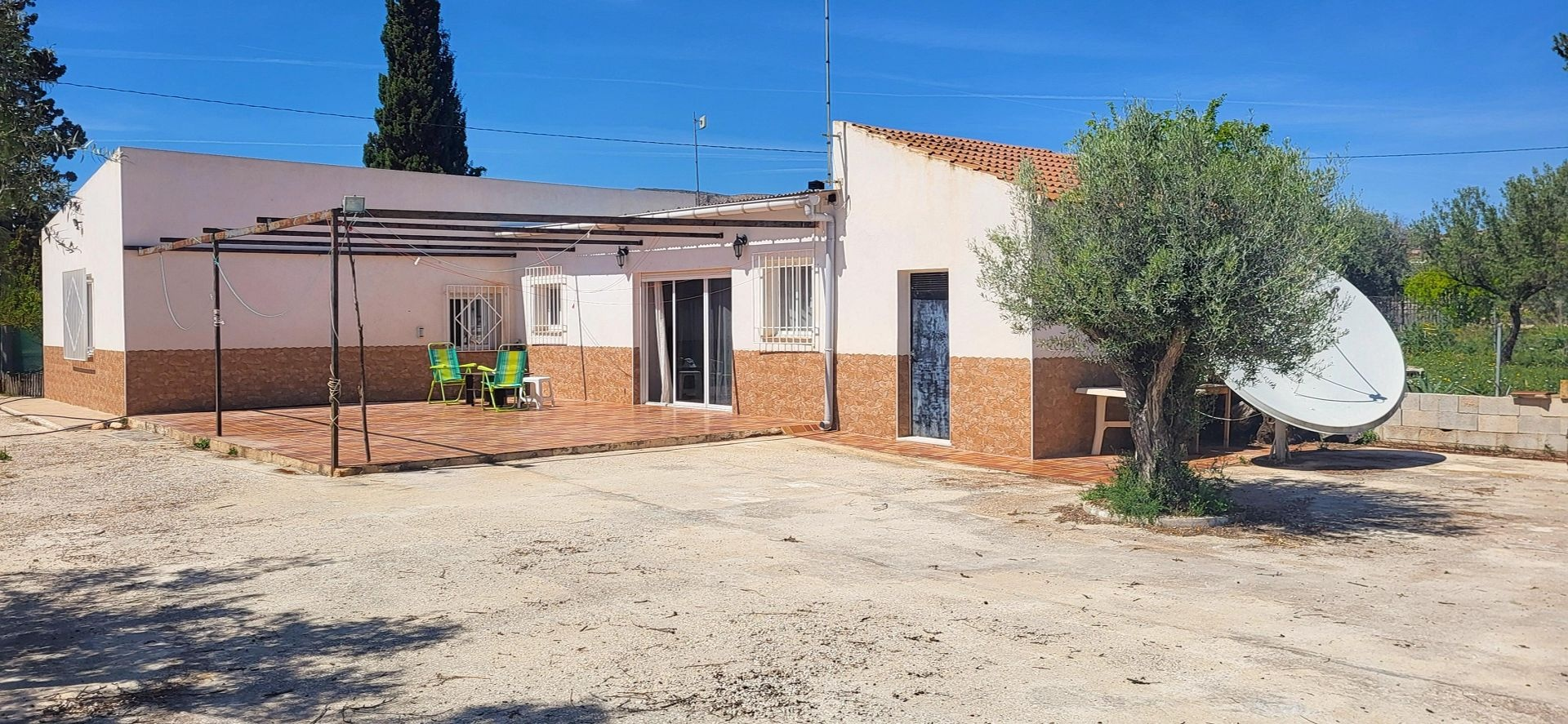 3-bedroom Detached Villa In La Romana, Spain (117 M²)