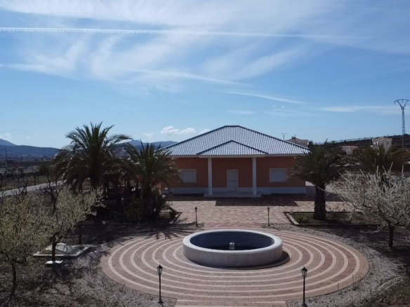 4-bedroom Detached Villa In Pinoso, Spain (209 M²)